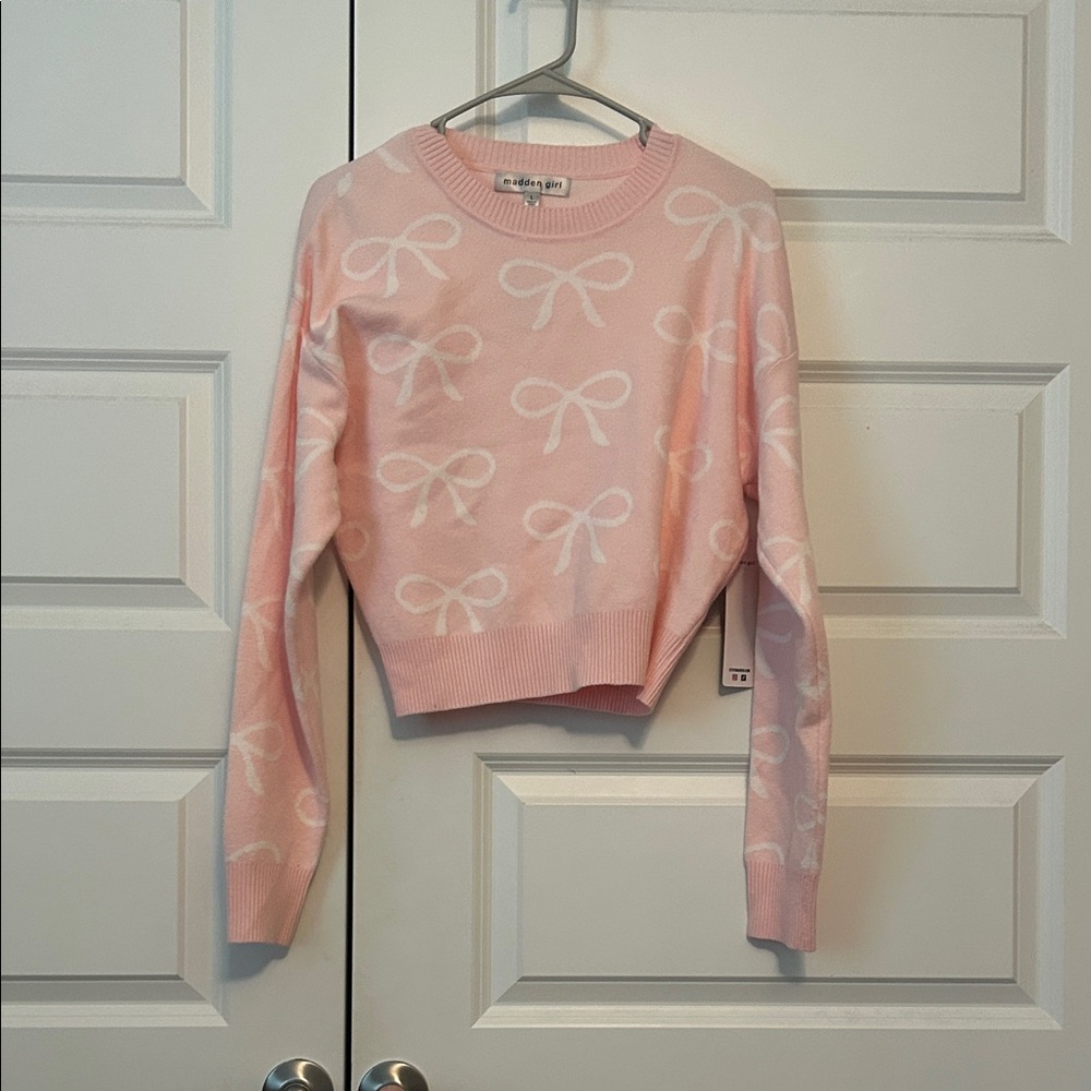 L Madden Girl Blush Pink Sweater with White Bows